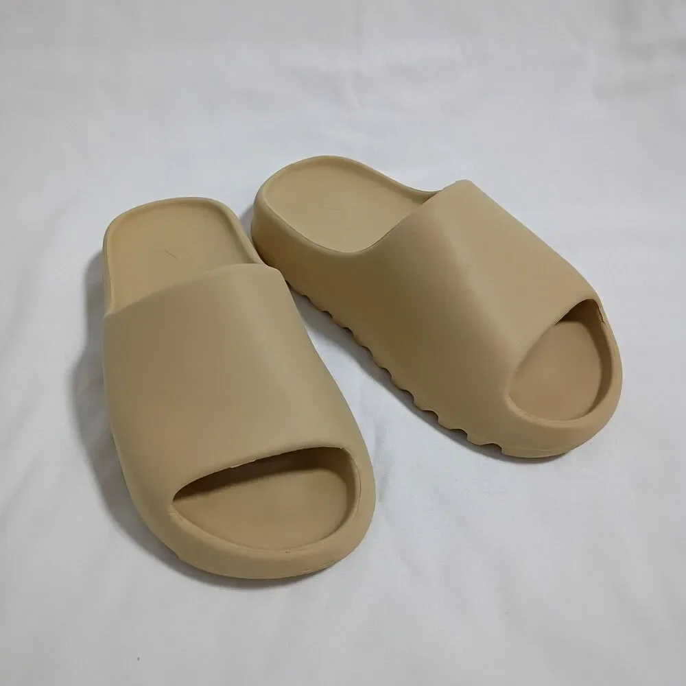 Adidas Yeezy Slide Sand Beige Mens 6 Women's 7.5/8